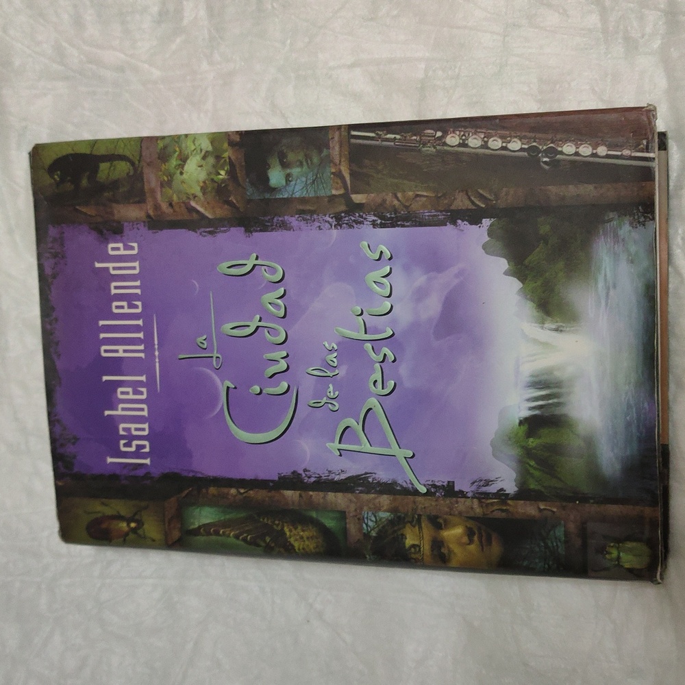 Isabel Allende "La Ciudad De Las Bestias" Youth Novel (Spanish)